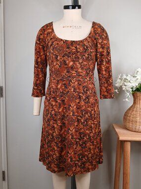 Ladies To the Max Dress Size Medium – Pocket Dress